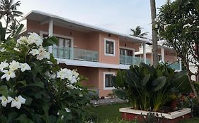 Hillview Beach Resort